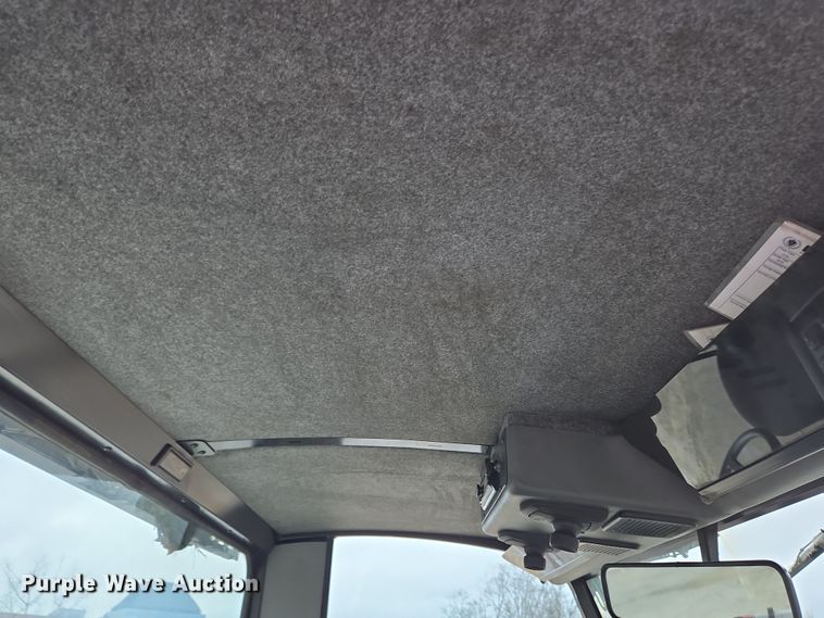 image for item EC4165 2015 Elgin Pelican Series NP street sweeper