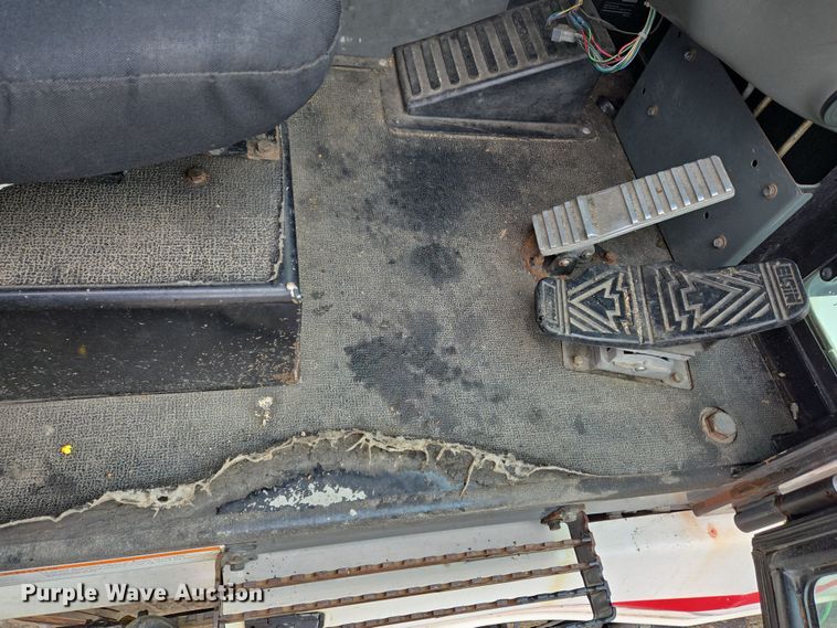 image for item EC4165 2015 Elgin Pelican Series NP street sweeper