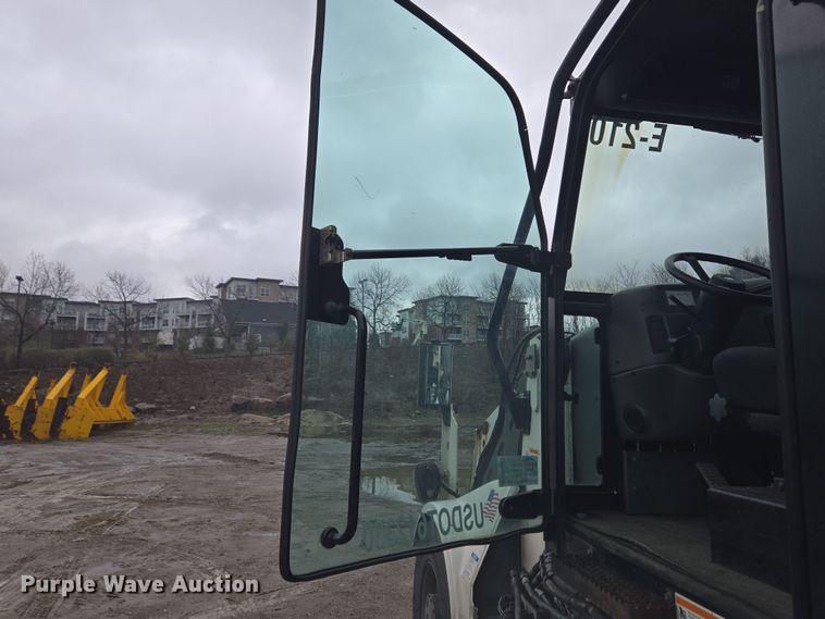 image for item EC4165 2015 Elgin Pelican Series NP street sweeper