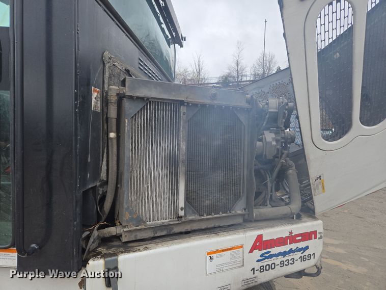 image for item EC4165 2015 Elgin Pelican Series NP street sweeper