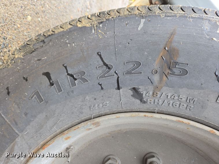 image for item EC4165 2015 Elgin Pelican Series NP street sweeper