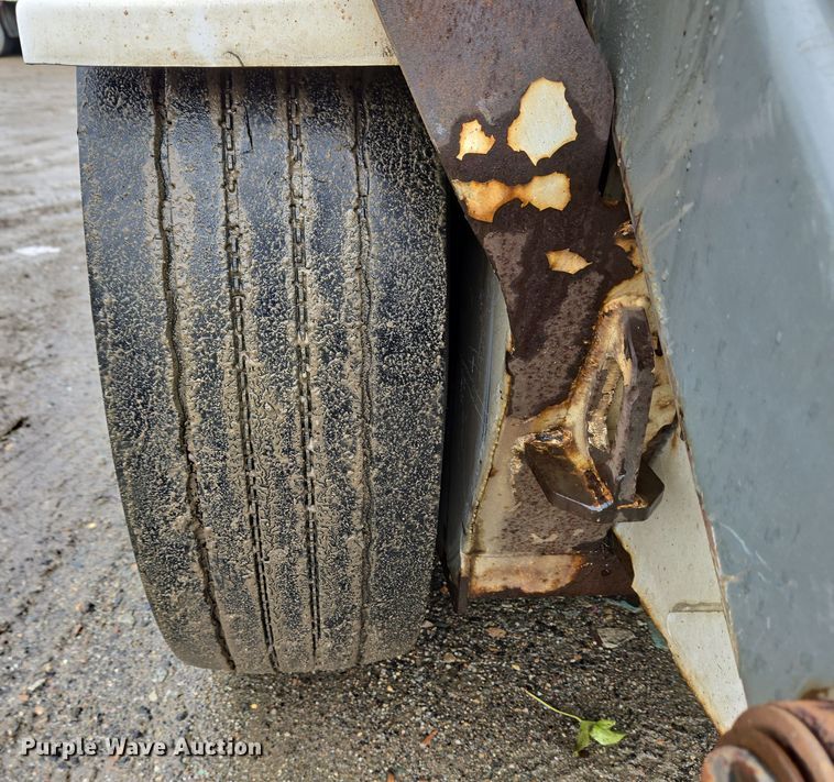 image for item EC4165 2015 Elgin Pelican Series NP street sweeper