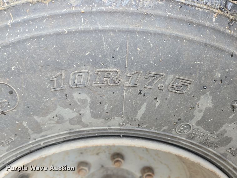 image for item EC4165 2015 Elgin Pelican Series NP street sweeper