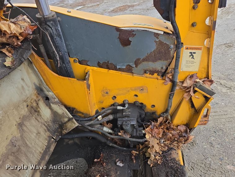 image for item EC4166 2009 Elgin Pelican Series NP street sweeper