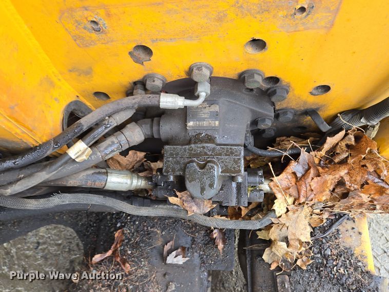 image for item EC4166 2009 Elgin Pelican Series NP street sweeper