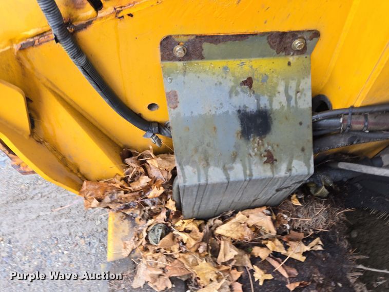 image for item EC4166 2009 Elgin Pelican Series NP street sweeper