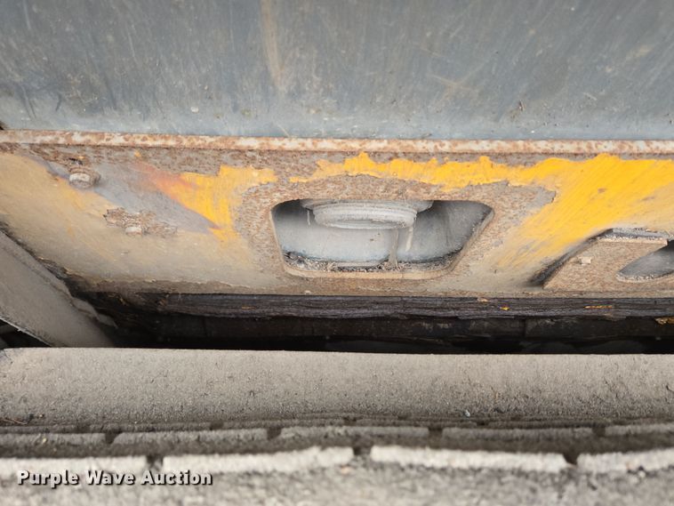 image for item EC4166 2009 Elgin Pelican Series NP street sweeper