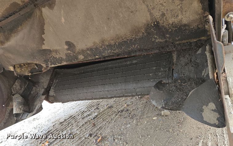 image for item EC4166 2009 Elgin Pelican Series NP street sweeper