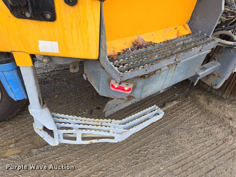 image for item EC4166 2009 Elgin Pelican Series NP street sweeper