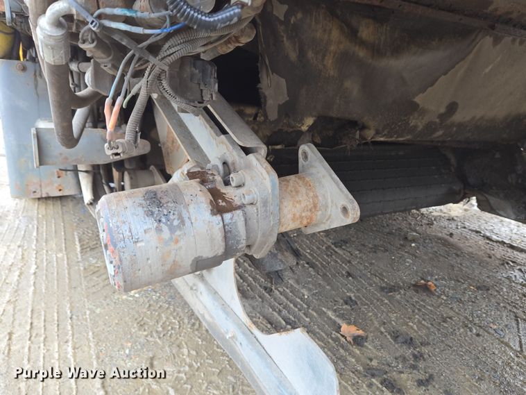 image for item EC4166 2009 Elgin Pelican Series NP street sweeper