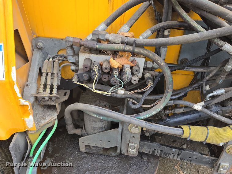 image for item EC4166 2009 Elgin Pelican Series NP street sweeper