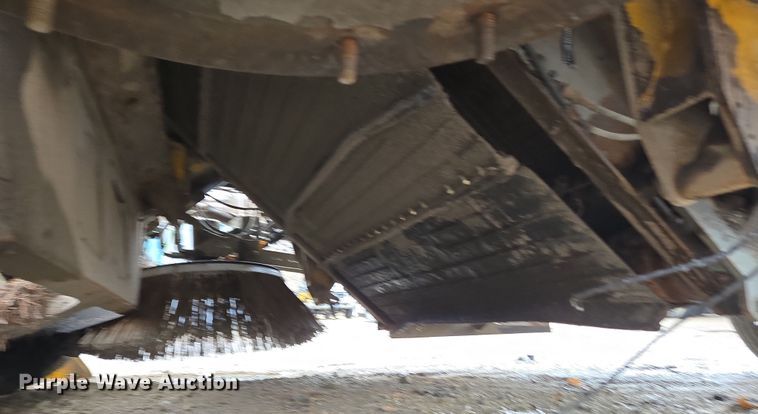 image for item EC4166 2009 Elgin Pelican Series NP street sweeper