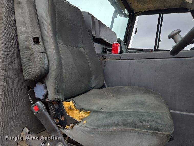 image for item EC4166 2009 Elgin Pelican Series NP street sweeper