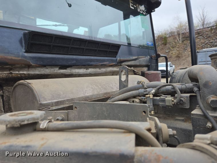 image for item EC4166 2009 Elgin Pelican Series NP street sweeper