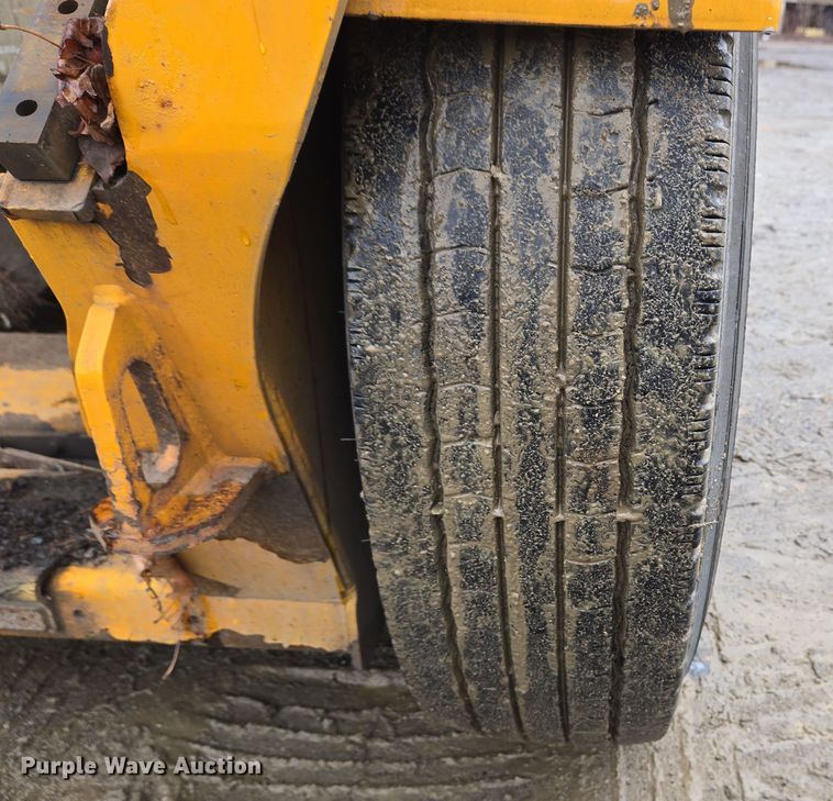 image for item EC4166 2009 Elgin Pelican Series NP street sweeper