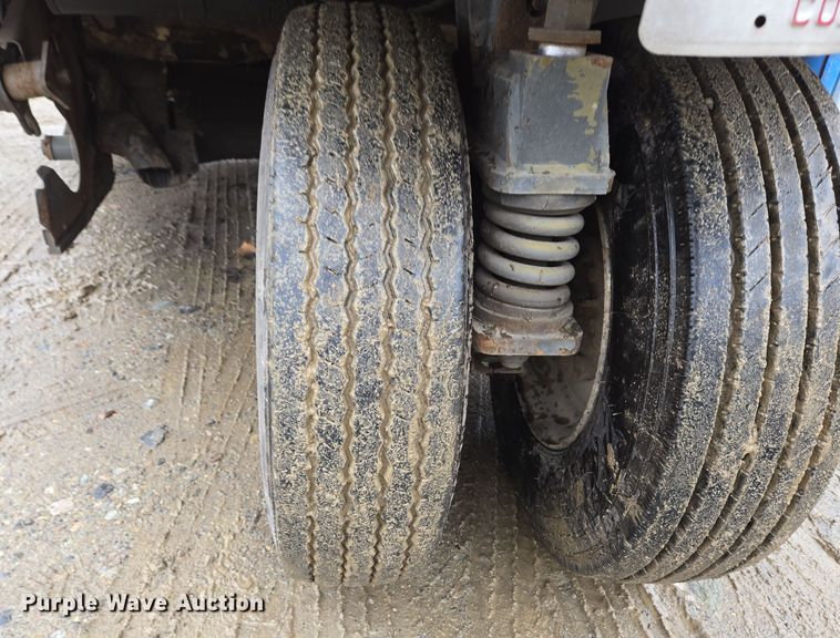 image for item EC4166 2009 Elgin Pelican Series NP street sweeper