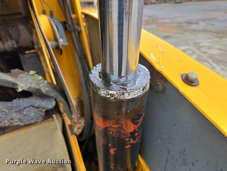 image for item EC4167 2011 Elgin Pelican Series NP street sweeper