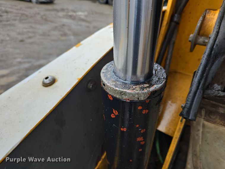 image for item EC4167 2011 Elgin Pelican Series NP street sweeper