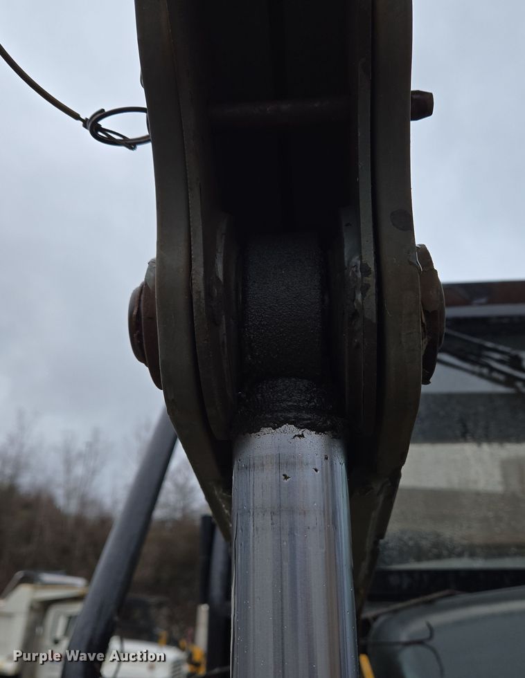 image for item EC4167 2011 Elgin Pelican Series NP street sweeper