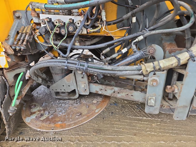 image for item EC4167 2011 Elgin Pelican Series NP street sweeper