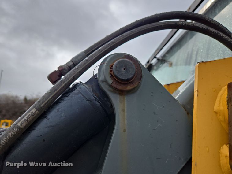 image for item EC4167 2011 Elgin Pelican Series NP street sweeper