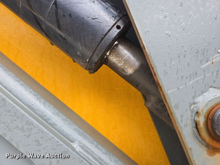 image for item EC4167 2011 Elgin Pelican Series NP street sweeper