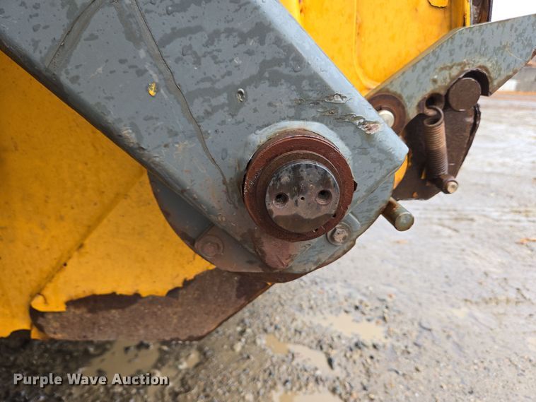 image for item EC4167 2011 Elgin Pelican Series NP street sweeper