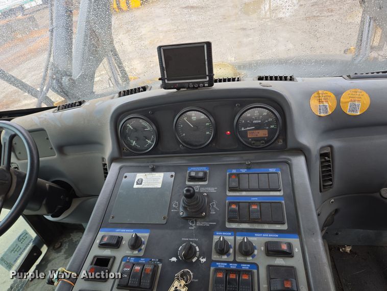 image for item EC4167 2011 Elgin Pelican Series NP street sweeper