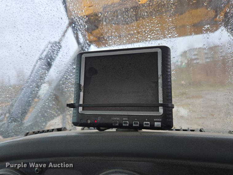 image for item EC4167 2011 Elgin Pelican Series NP street sweeper