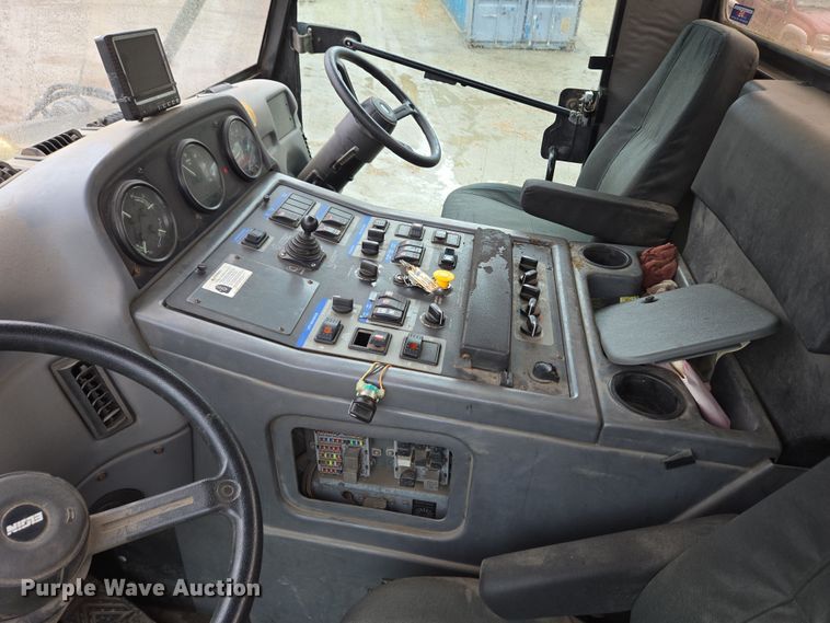 image for item EC4167 2011 Elgin Pelican Series NP street sweeper