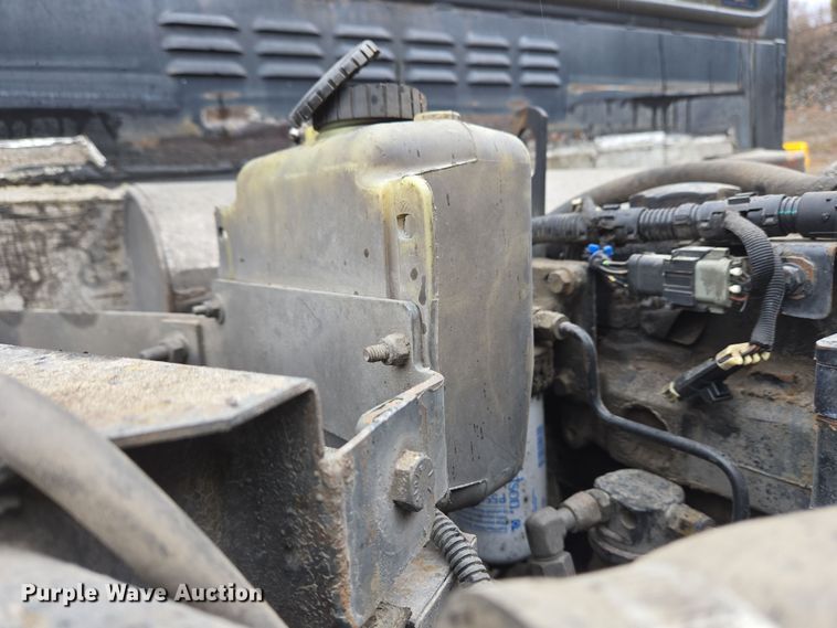 image for item EC4167 2011 Elgin Pelican Series NP street sweeper