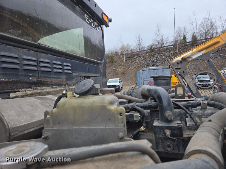 image for item EC4167 2011 Elgin Pelican Series NP street sweeper