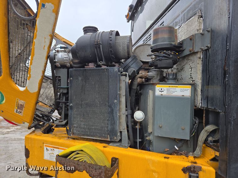 image for item EC4167 2011 Elgin Pelican Series NP street sweeper