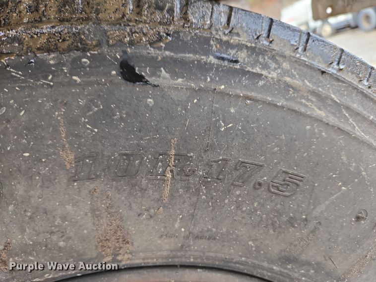 image for item EC4167 2011 Elgin Pelican Series NP street sweeper