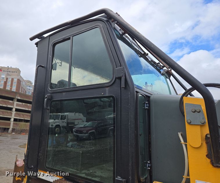 image for item EC4168 2011 Elgin Pelican Series NP street sweeper