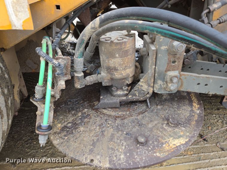 image for item EC4168 2011 Elgin Pelican Series NP street sweeper