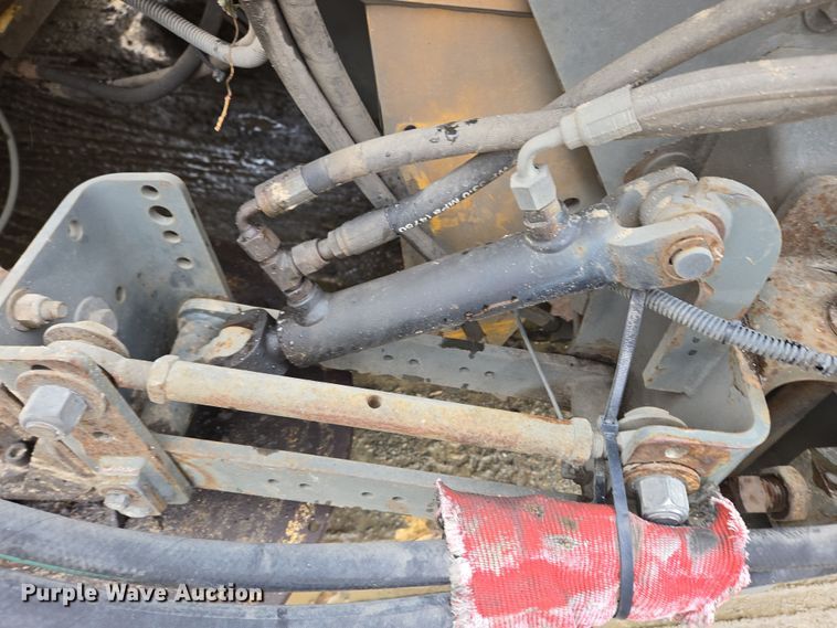 image for item EC4168 2011 Elgin Pelican Series NP street sweeper