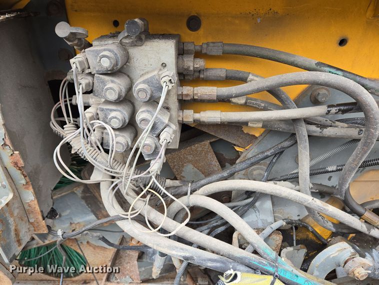 image for item EC4168 2011 Elgin Pelican Series NP street sweeper