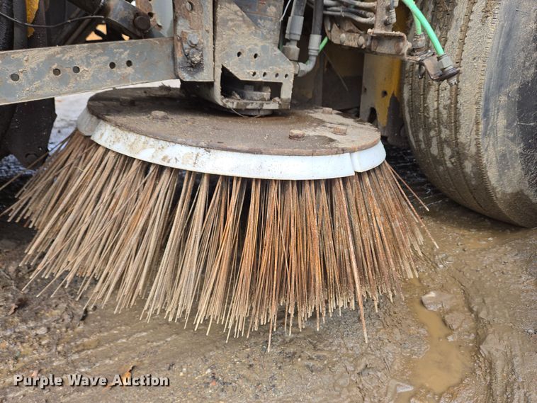 image for item EC4168 2011 Elgin Pelican Series NP street sweeper