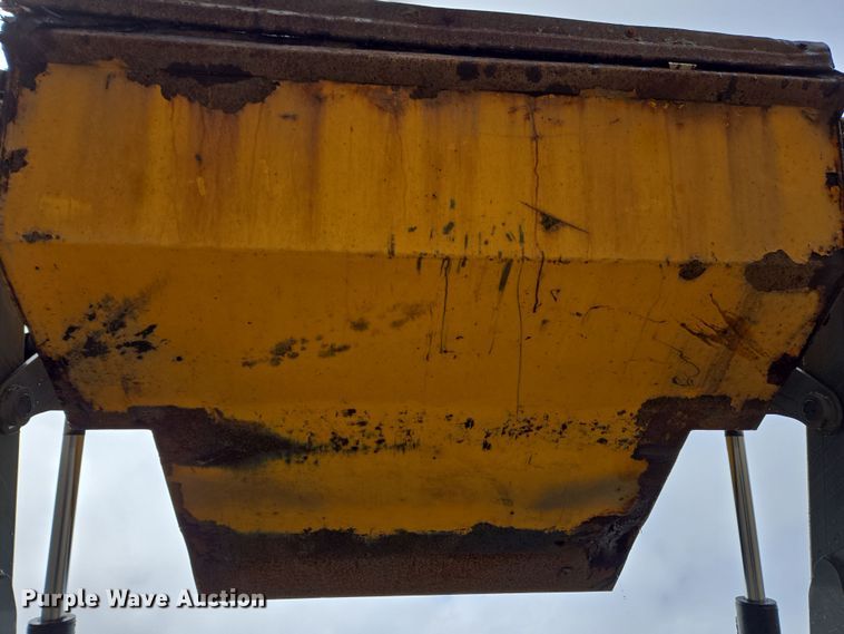 image for item EC4168 2011 Elgin Pelican Series NP street sweeper