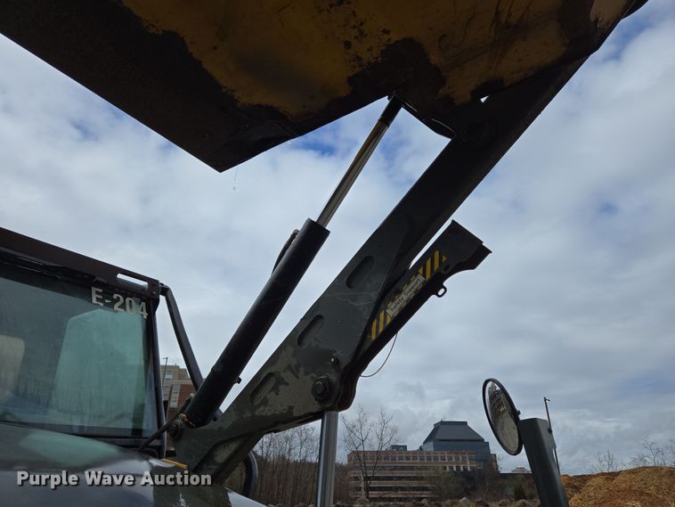 image for item EC4168 2011 Elgin Pelican Series NP street sweeper