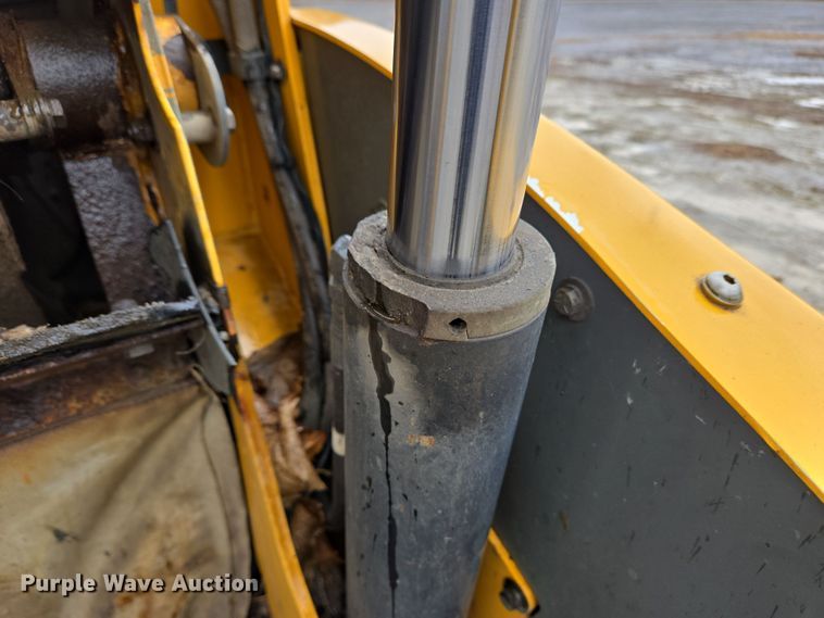 image for item EC4168 2011 Elgin Pelican Series NP street sweeper