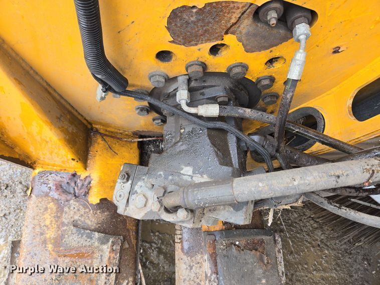 image for item EC4168 2011 Elgin Pelican Series NP street sweeper