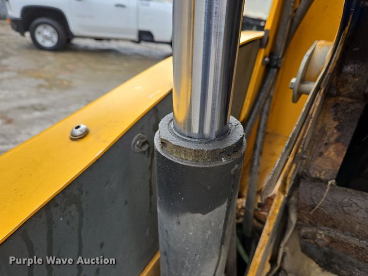 image for item EC4168 2011 Elgin Pelican Series NP street sweeper