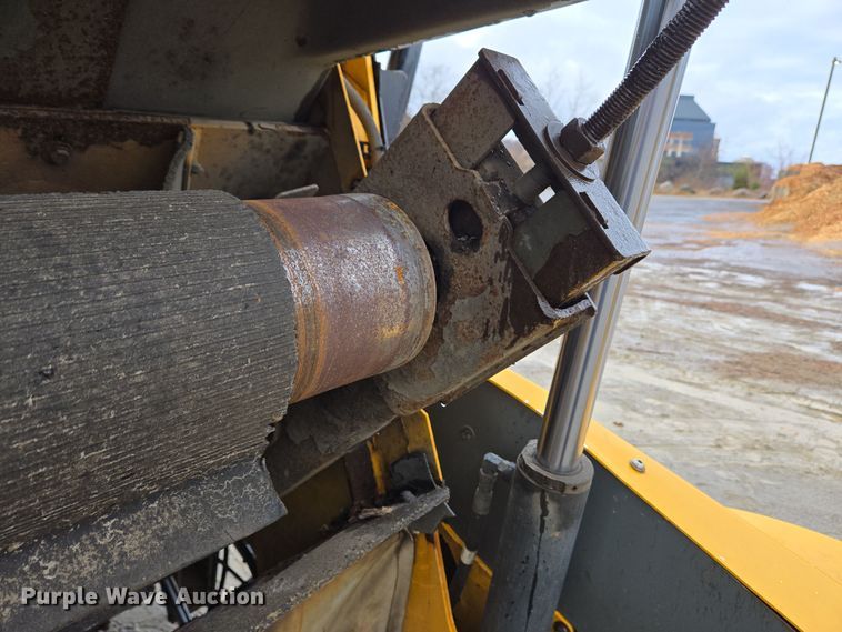 image for item EC4168 2011 Elgin Pelican Series NP street sweeper