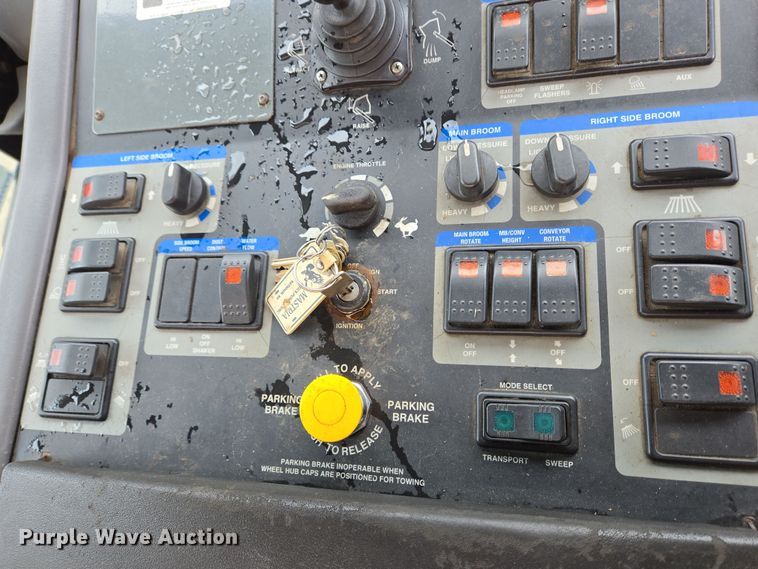 image for item EC4168 2011 Elgin Pelican Series NP street sweeper