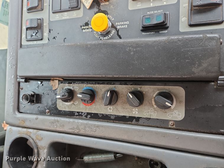 image for item EC4168 2011 Elgin Pelican Series NP street sweeper