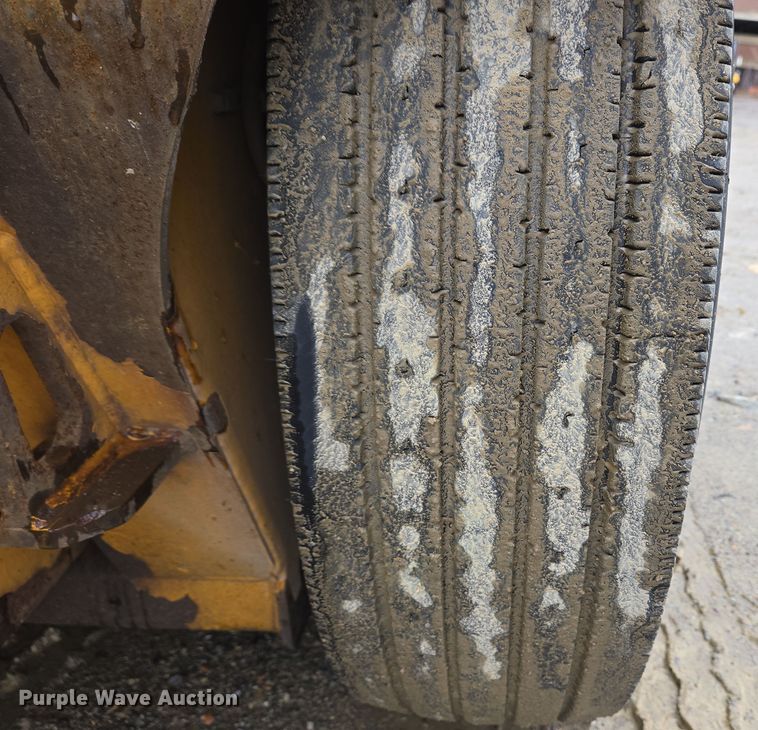 image for item EC4168 2011 Elgin Pelican Series NP street sweeper