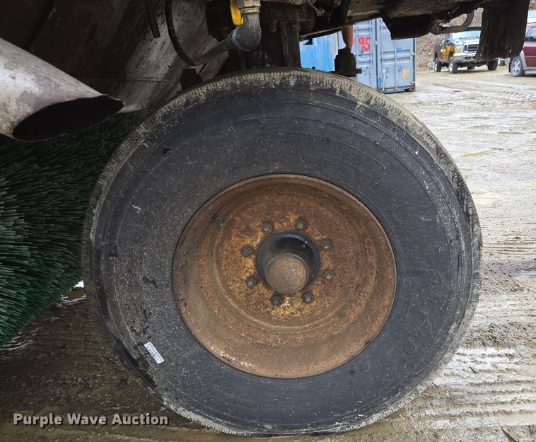 image for item EC4168 2011 Elgin Pelican Series NP street sweeper