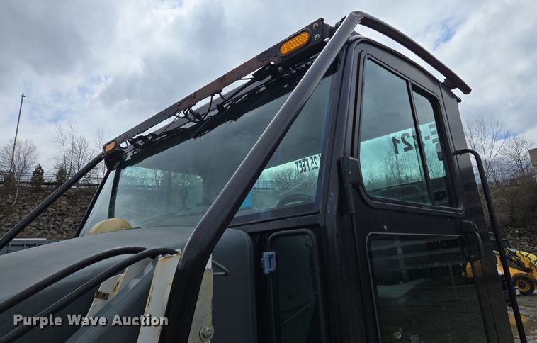 image for item EC4169 2017 Elgin Pelican Series NP street sweeper